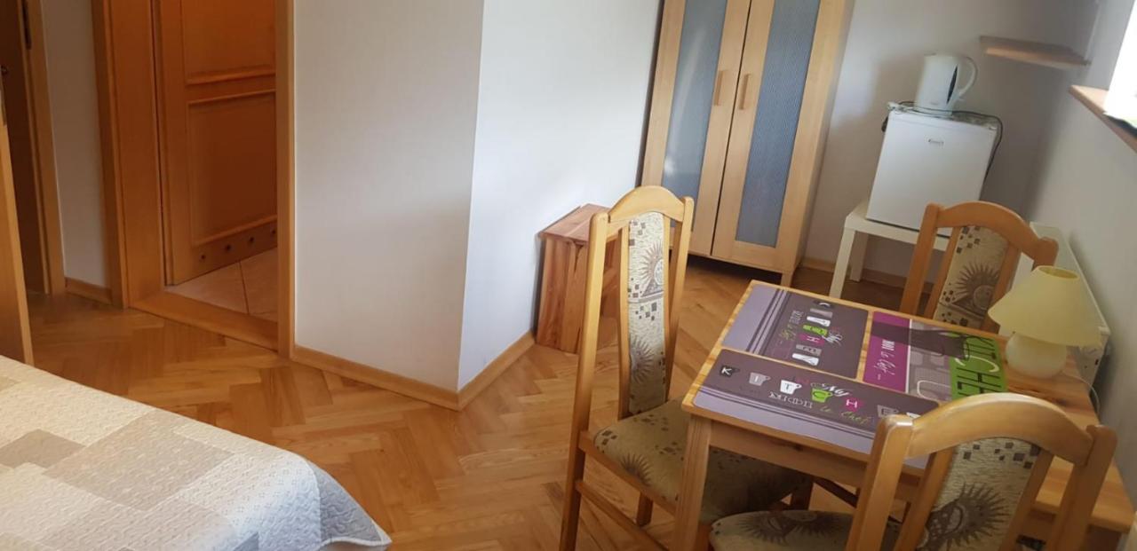 Czerwony Kamien Rubin Homestay Sianozety