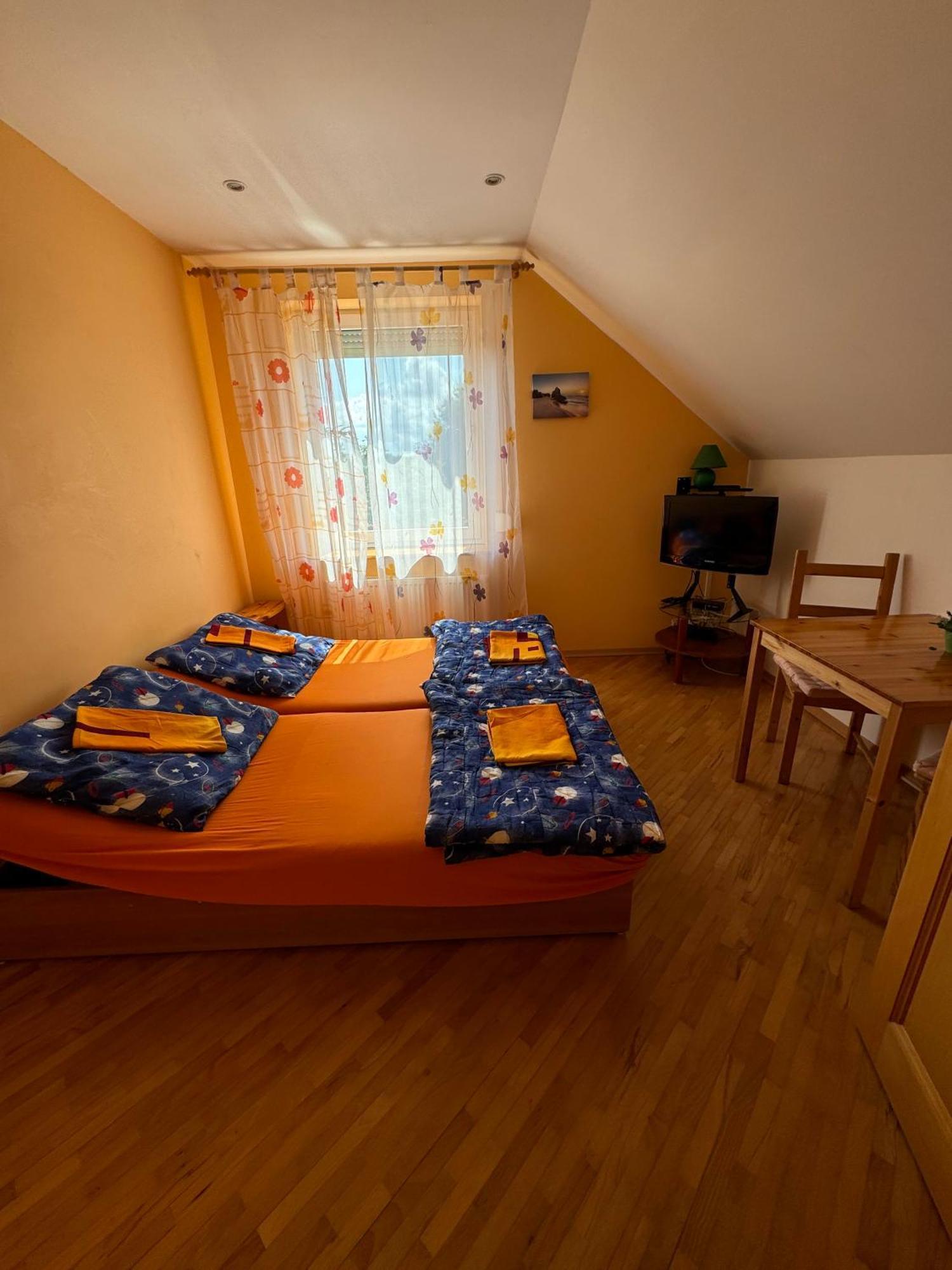 Czerwony Kamien Rubin *